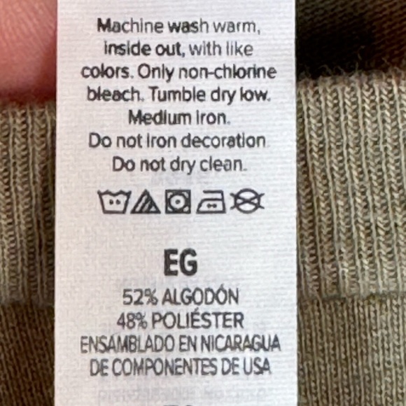 Men’s Graphic T Shirt- XL - Picture 8 of 10